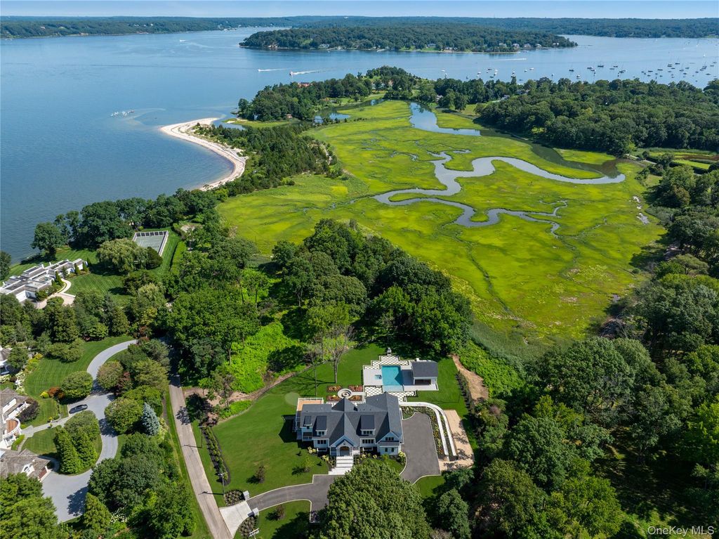 220 Beach Road, Centre Island, NY 11771 — photo 2