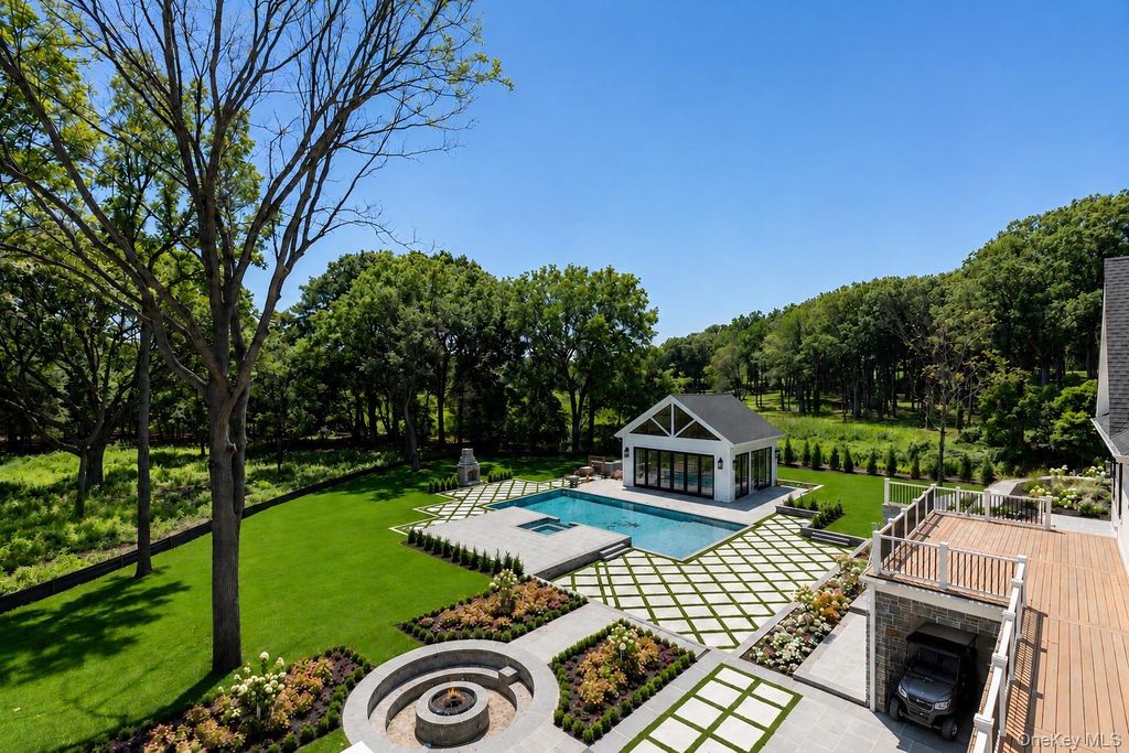 220 Beach Road, Centre Island, NY 11771 — photo 4