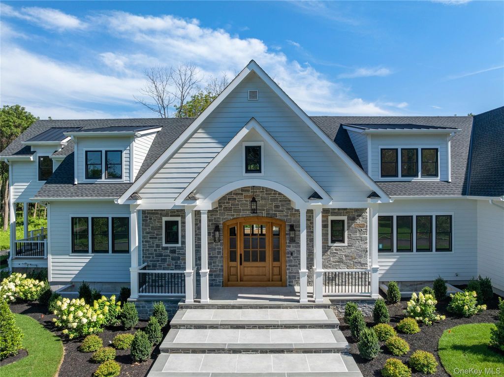 220 Beach Road, Centre Island, NY 11771 — photo 5