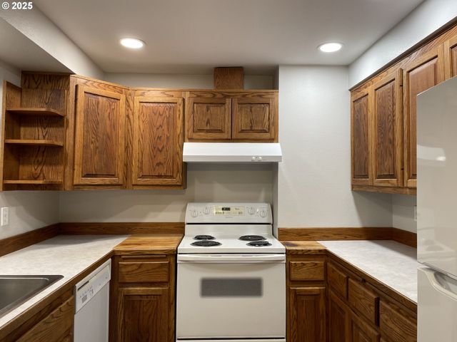 10107 Ne 9TH St, Vancouver, WA 98664