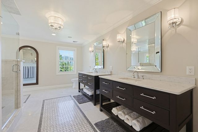 34 Russett Ln, Melrose, MA 02176