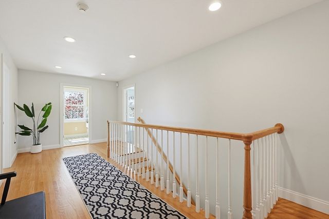 34 Russett Ln, Melrose, MA 02176