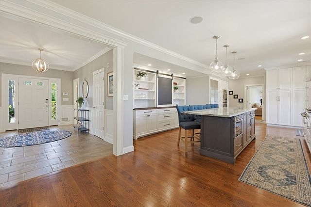 34 Russett Ln, Melrose, MA 02176