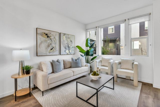 165 Log Pond lane, Sacramento, CA 95818