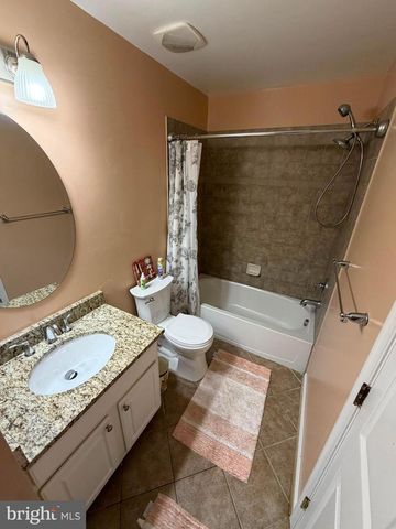 121 KING EDWARD CT, Culpeper, VA 22701