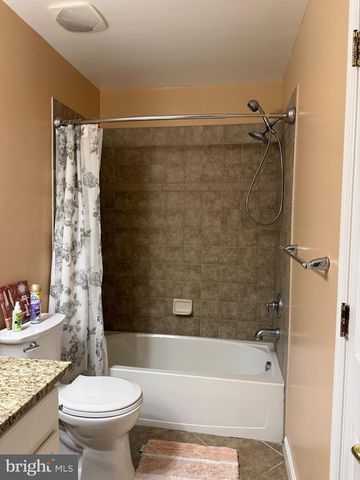 121 KING EDWARD CT, Culpeper, VA 22701