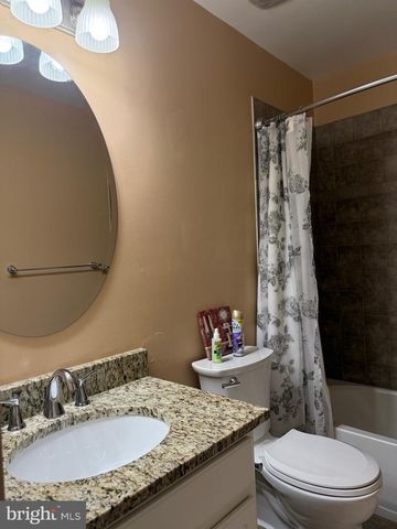 121 KING EDWARD CT, Culpeper, VA 22701
