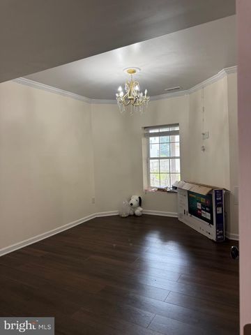 121 KING EDWARD CT, Culpeper, VA 22701