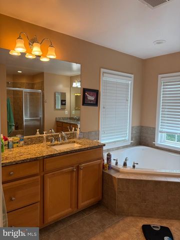 121 KING EDWARD CT, Culpeper, VA 22701