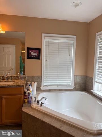121 KING EDWARD CT, Culpeper, VA 22701