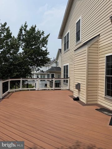 121 KING EDWARD CT, Culpeper, VA 22701