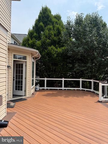 121 KING EDWARD CT, Culpeper, VA 22701