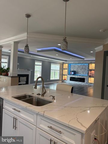 121 KING EDWARD CT, Culpeper, VA 22701