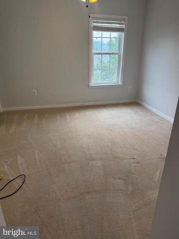 121 KING EDWARD CT, Culpeper, VA 22701
