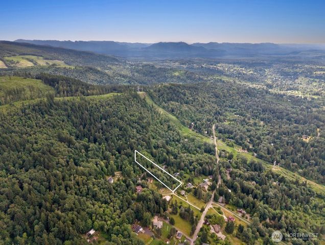 273 xx SE 164th Street, Issaquah, WA 98027