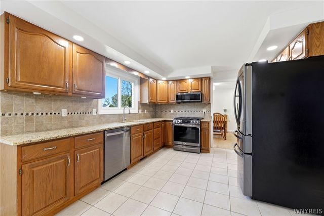 269 Cardinal Lane, Grand Island, NY 14072
