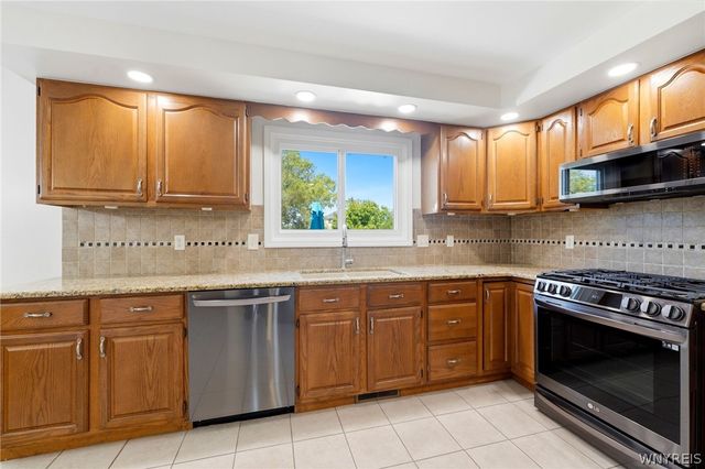 269 Cardinal Lane, Grand Island, NY 14072