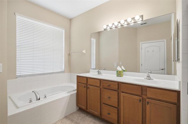 144 MENDOZA CIRCLE, Daytona Beach, FL 32124