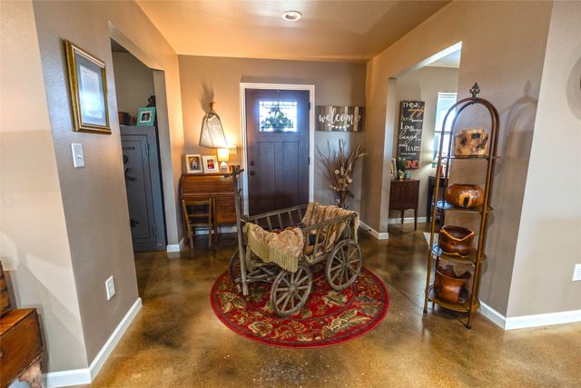 2216 N Greenbrier Road, Nocona, TX 76255