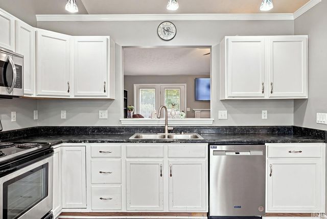 1626 Stone Valley Court, Lafayette, IN 47909