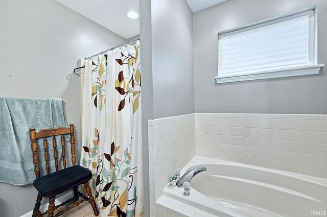1626 Stone Valley Court, Lafayette, IN 47909