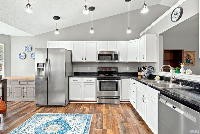 1626 Stone Valley Court, Lafayette, IN 47909