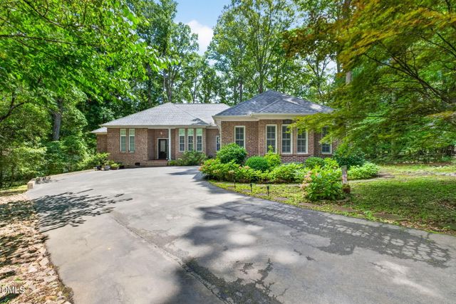 3239 Coventry Court, Sanford, NC 27332