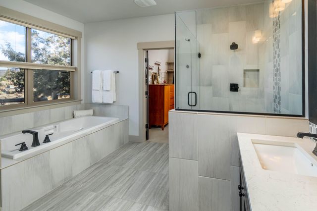 17391 SW Chaparral Drive, Powell Butte, OR 97753