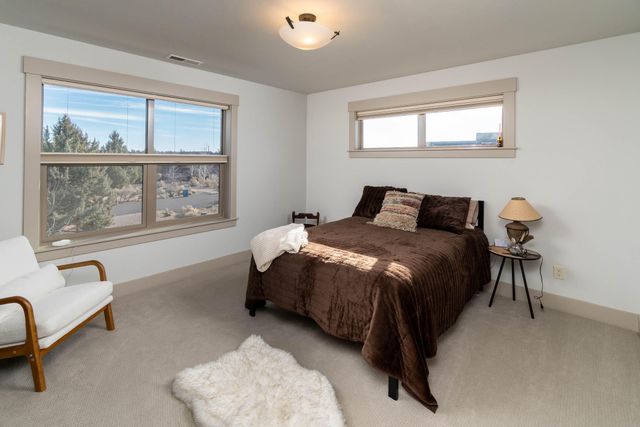 17391 SW Chaparral Drive, Powell Butte, OR 97753