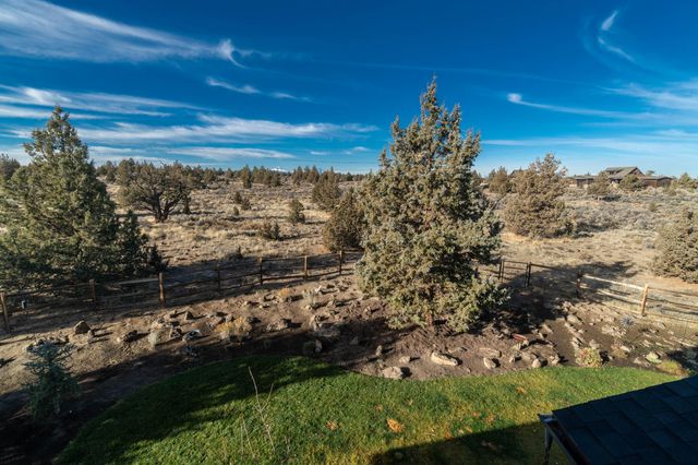 17391 SW Chaparral Drive, Powell Butte, OR 97753