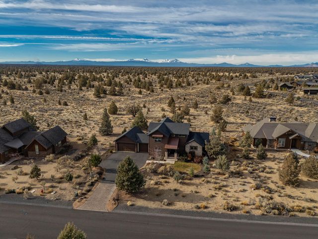 17391 SW Chaparral Drive, Powell Butte, OR 97753