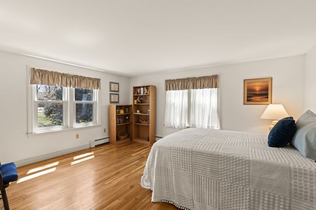 56 Fairwood Rd, Yarmouth, MA 02664