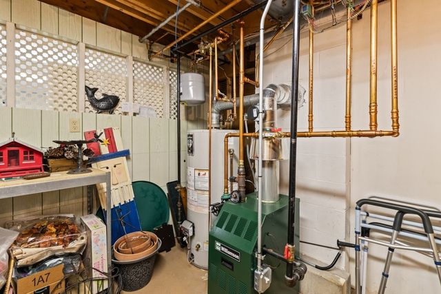 56 Fairwood Rd, Yarmouth, MA 02664