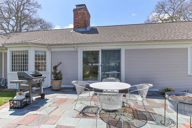 56 Fairwood Rd, Yarmouth, MA 02664