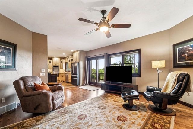W9071 BLACK OTTER COURT, Hortonville, WI 54944