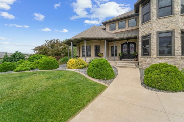 W9071 BLACK OTTER COURT, Hortonville, WI 54944
