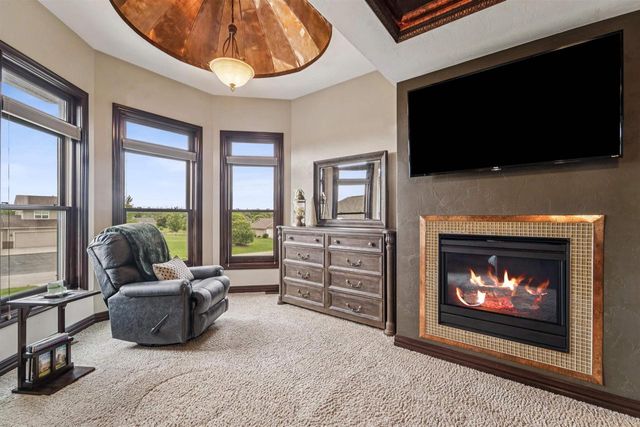 W9071 BLACK OTTER COURT, Hortonville, WI 54944