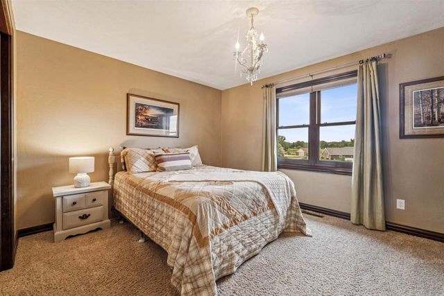 W9071 BLACK OTTER COURT, Hortonville, WI 54944