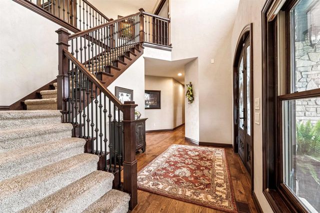W9071 BLACK OTTER COURT, Hortonville, WI 54944