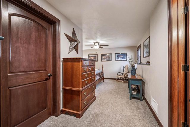W9071 BLACK OTTER COURT, Hortonville, WI 54944