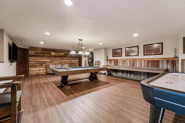 W9071 BLACK OTTER COURT, Hortonville, WI 54944
