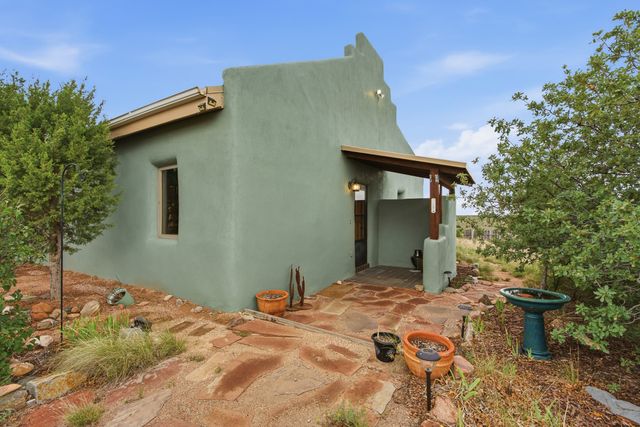 37 Wide View, Santa Fe, NM 87508