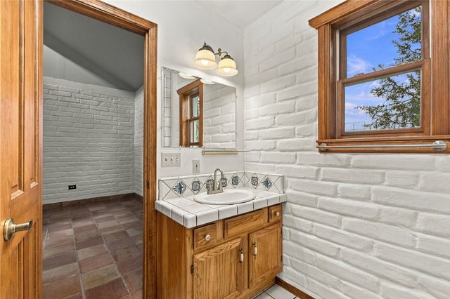 37 Wide View, Santa Fe, NM 87508