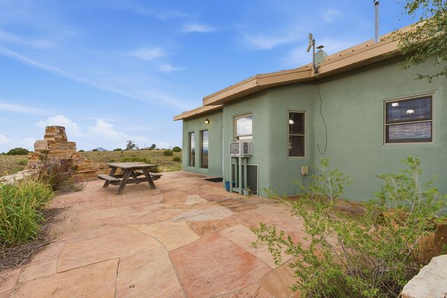37 Wide View, Santa Fe, NM 87508