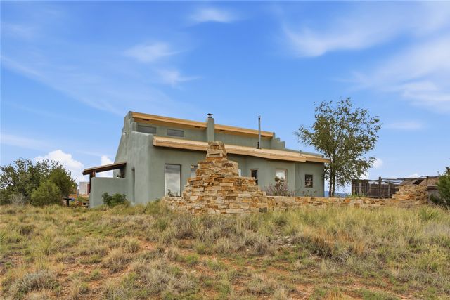 37 Wide View, Santa Fe, NM 87508
