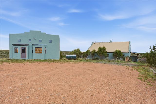 37 Wide View, Santa Fe, NM 87508