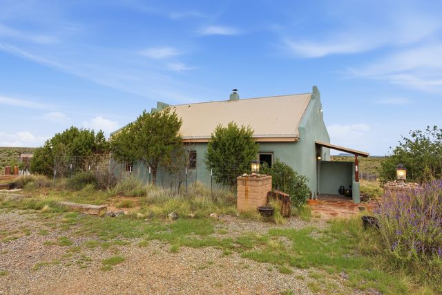 37 Wide View, Santa Fe, NM 87508