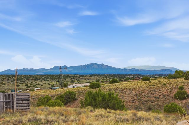 37 Wide View, Santa Fe, NM 87508