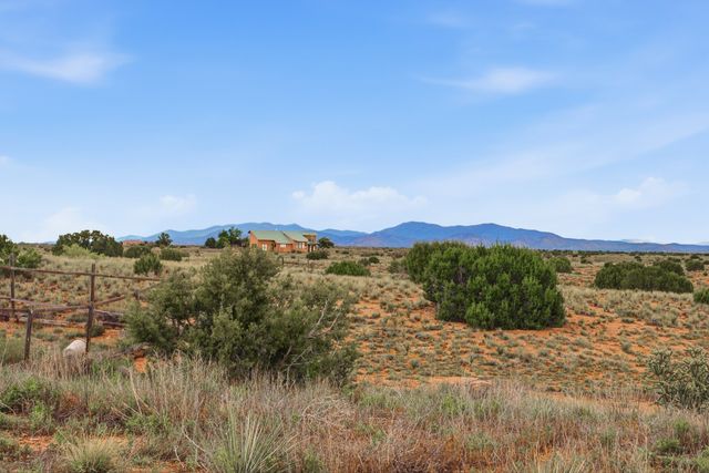 37 Wide View, Santa Fe, NM 87508