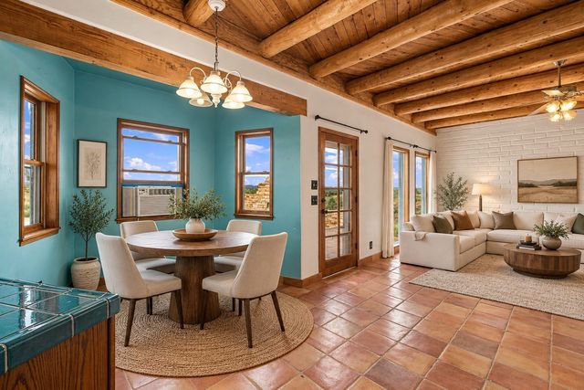 37 Wide View, Santa Fe, NM 87508